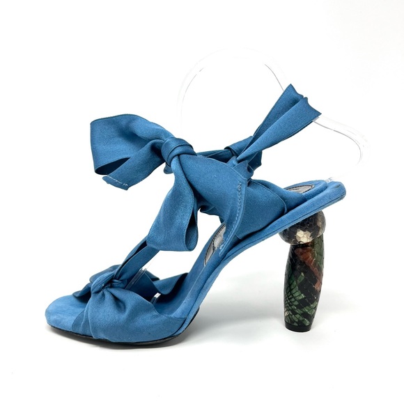 Dries Van Noten SS17 Blue Satin Suede Slingback Bow Snake Sandals Heels 38 8 - Picture 3 of 15